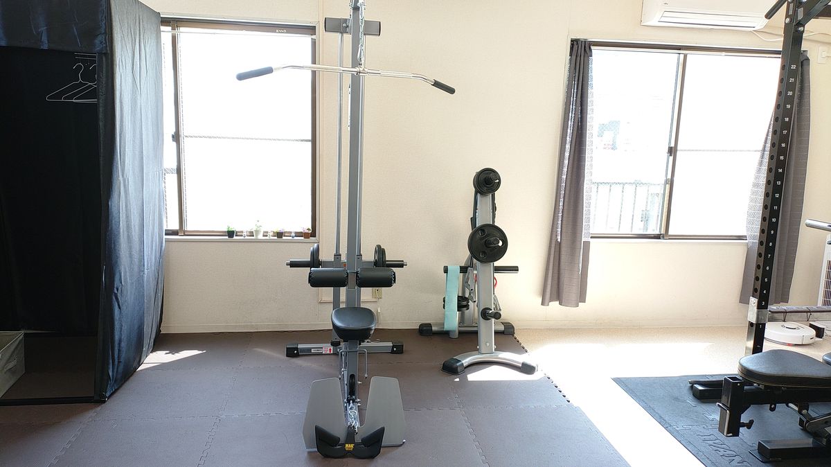 ラットプルダウンマシン